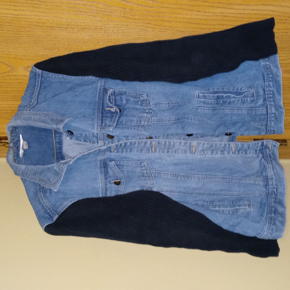 "CJ BANKS" Denim button up jacket w/ sweatshirt sleeves & pair of matching socks